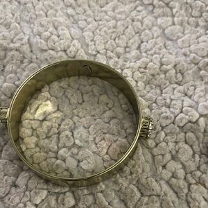 Elegant Gold Bangle Bracelet